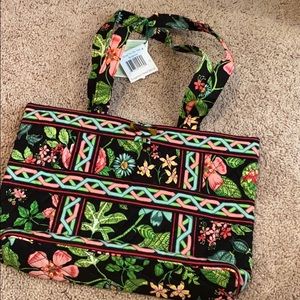 NWT Vera Bradley Tic Tac Tote in Botanica